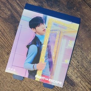 Soobin Fight or Escape Standee